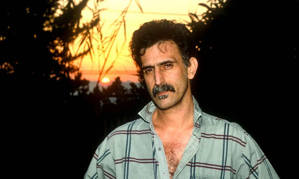 Frank Zappa photo Armando Gallo and Getty Images